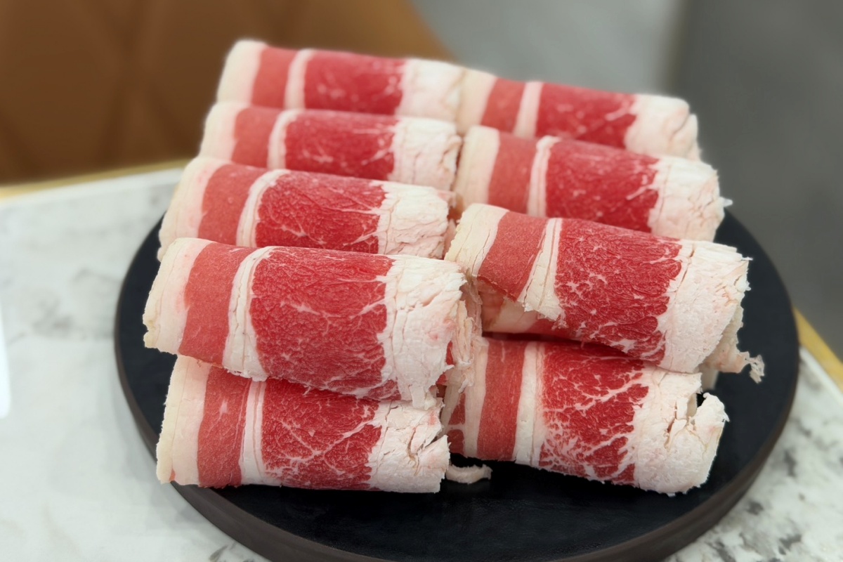 龍潭燒肉吃到飽推薦|豬隊友龍潭店全新升級菜單,牛豬雞海鮮熟食飲料無限享用,周年慶299元起超高CP值! - 第13張圖 龍潭燒肉吃到飽推薦|豬隊友龍潭店全新升級菜單,牛豬雞海鮮熟食飲料無限享用,周年慶299元起超高CP值!